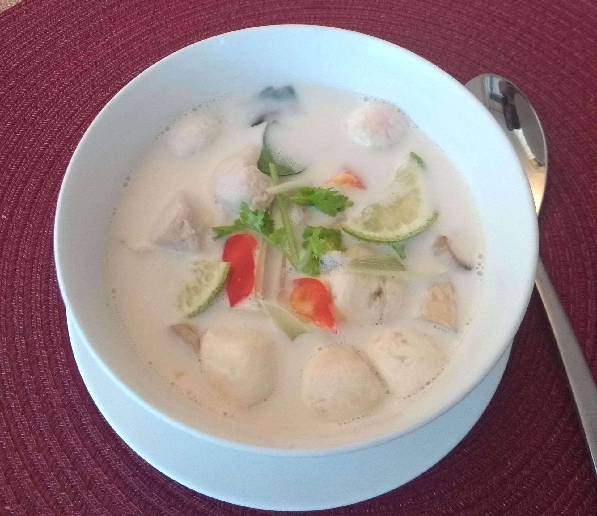 Soupe de noix de coco ( Tom Kha Gai )
