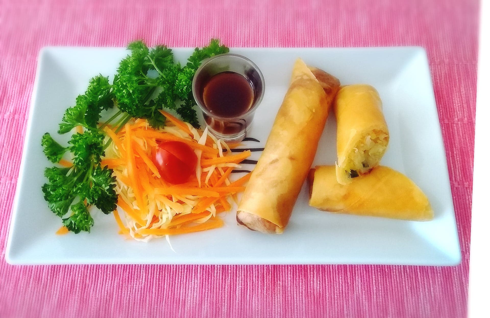 Rouleaux de printemps de Poulet ( 2 pièces )