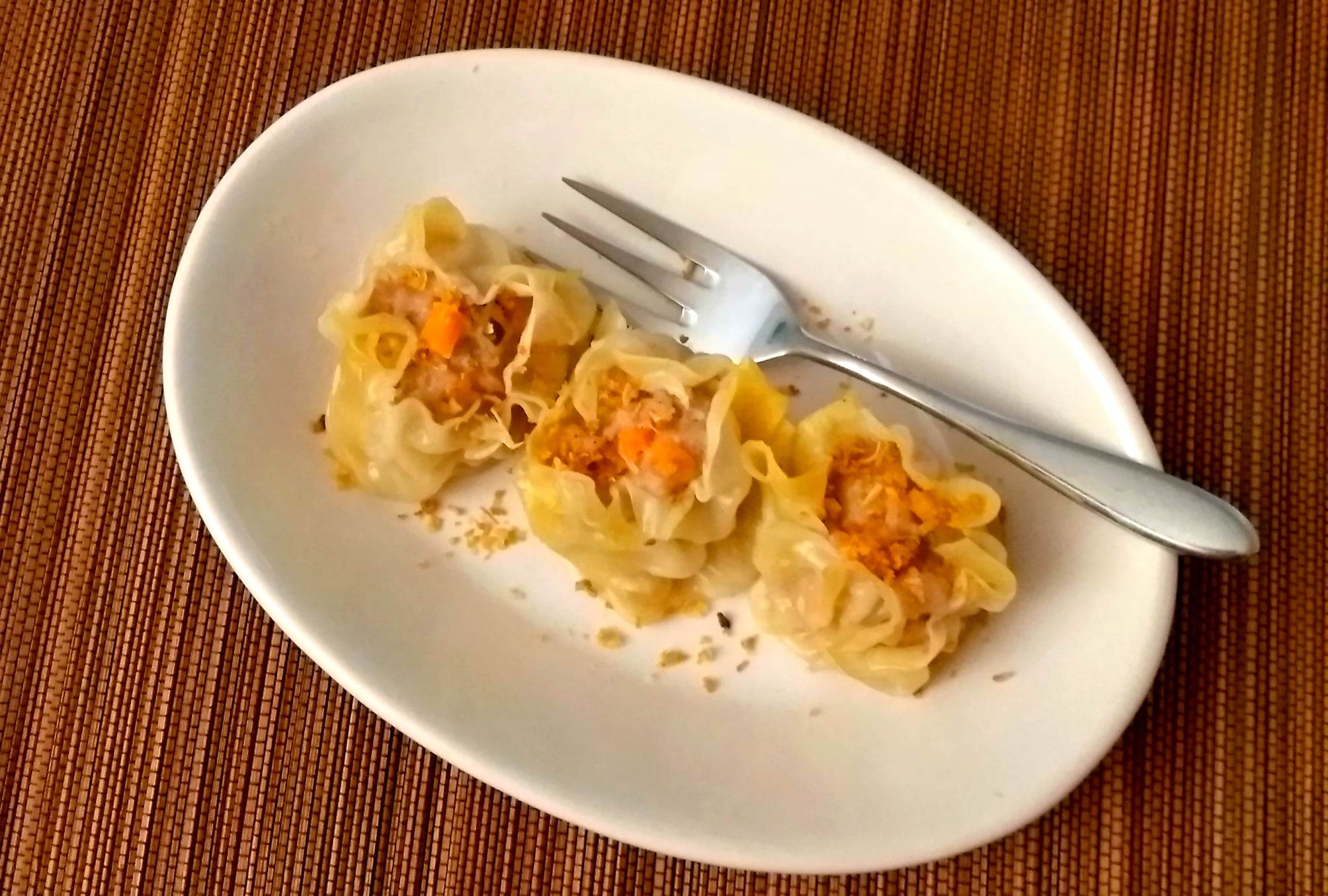 Bouchées vapeur au porc et aux crevettes. 